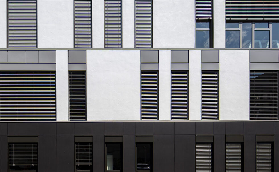Solomatic II External Venetian Blinds - Versatile Sun Protection ...
